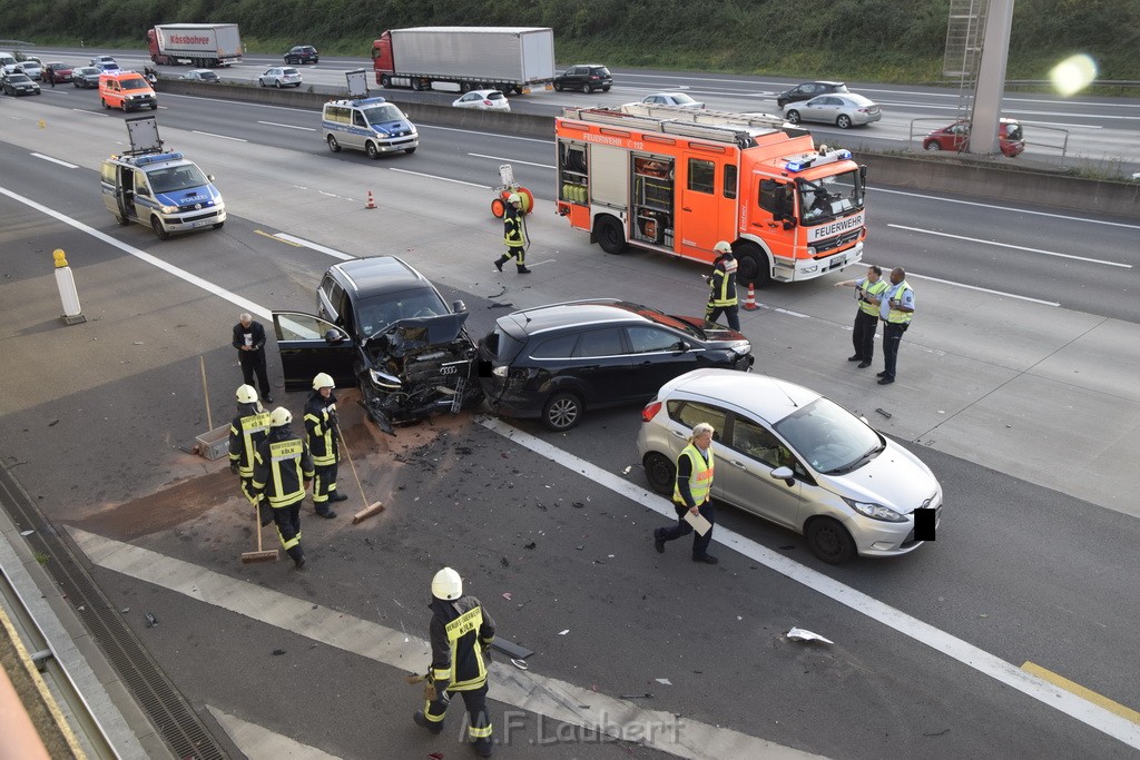 VU mehrere PKW A 3 Rich Oberhausen Hoehe AK Koeln Ost P044.JPG - Miklos Laubert